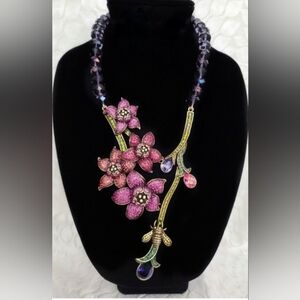 Heidi Daus Floral necklace
